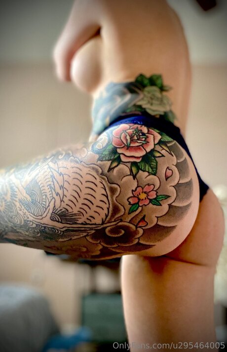 U295464005 beautiful pornstar pics