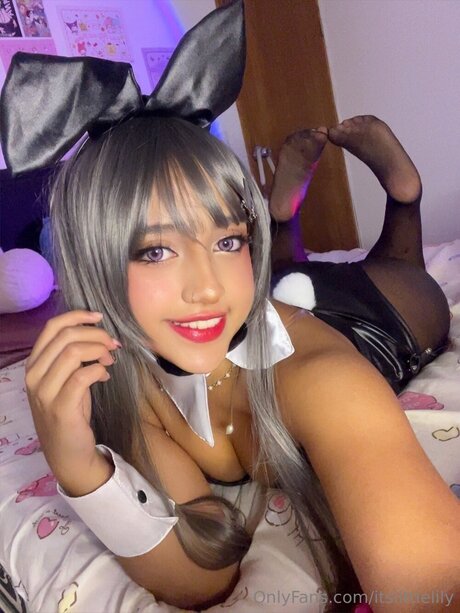 Itslittlelily model xxx pictures