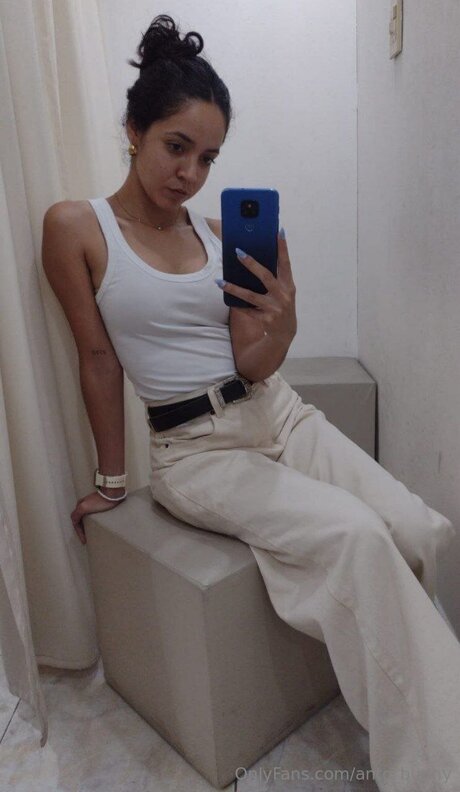 Anto Bunny star sex photo