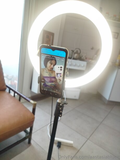 Aastasiabluee model sexy pics