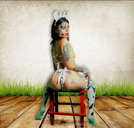 Mila Free star sexy photos