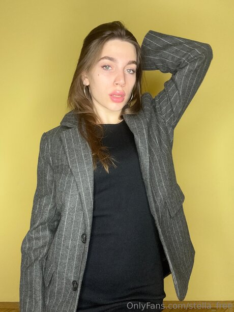 Stella Free hd pornstar img