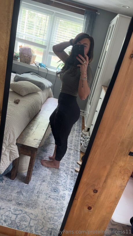 Proteinprincess11 sex model photos