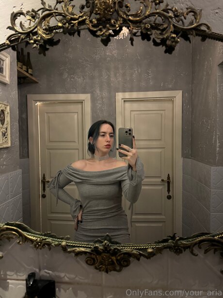 Your Aria adult model image