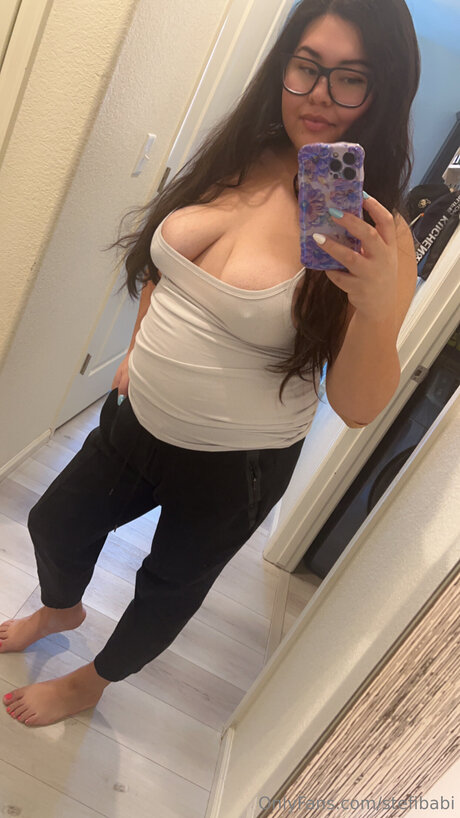 Stefibabi nude actress photos