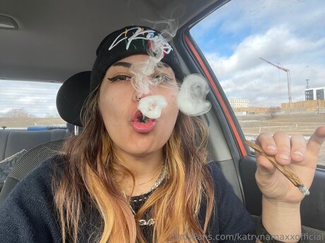 Katrynamaxxofficial high quality actress img