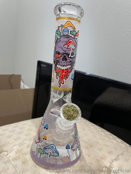 Katrynamaxxofficial perfect model picture