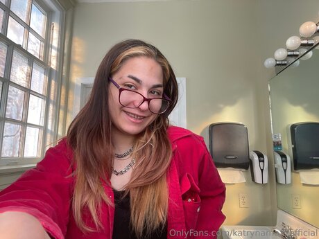 Katrynamaxxofficial nudes star picture