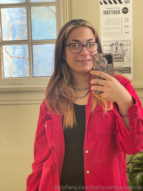 Katrynamaxxofficial Profile pic
