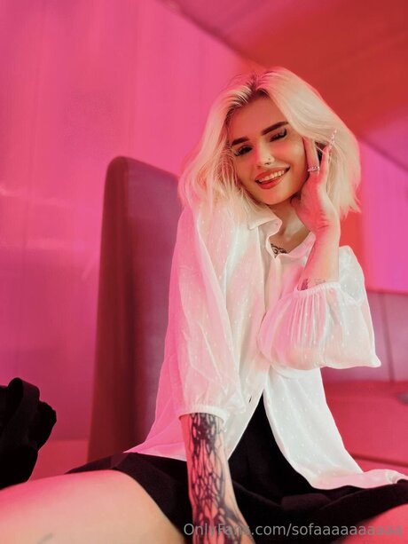 Sofaaaaaaaaaa art actress images