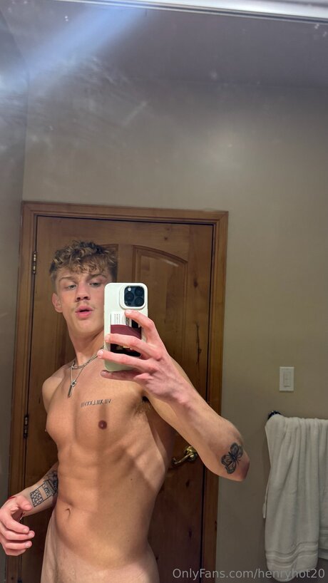 Henryhot20 pornstar xxx img
