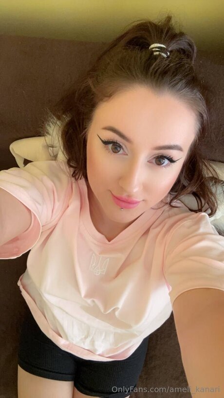 Ameli Kanari art pornstar photos