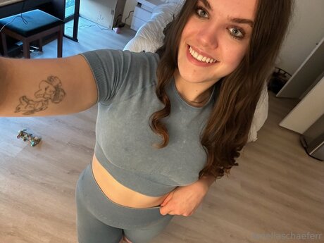 Ameliaschaeferr sex model galleries