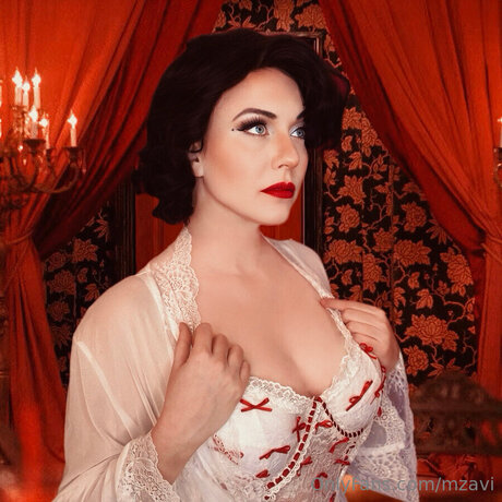 Mzavi hot pornstar picture