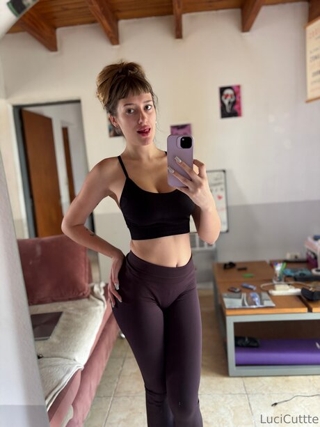 Lucicuttte perfect pornstar pictures
