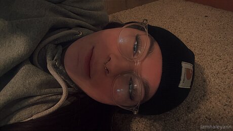 Iamhaleyann exclusive model img