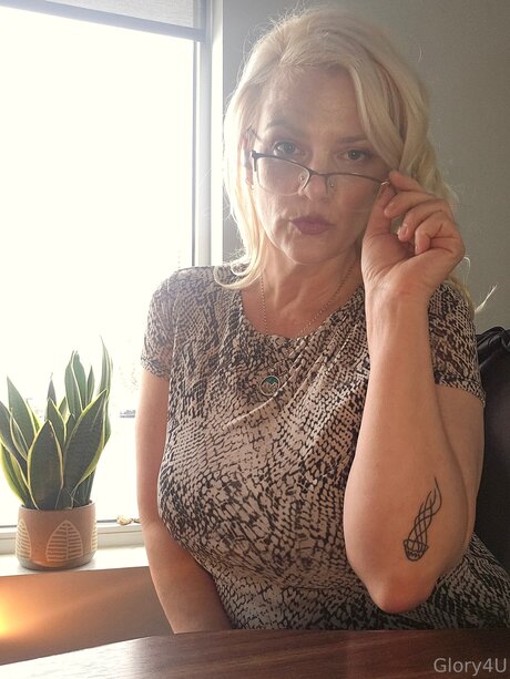 Glory4u pornstar hd pic