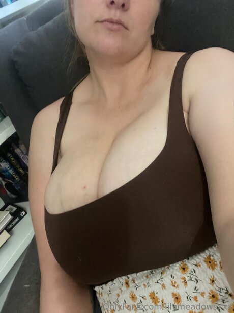 Lilymeadowsxxx star nudes gallery