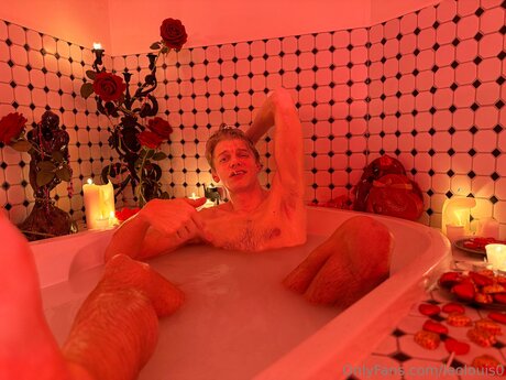 Leolouis0 pornographic model pics