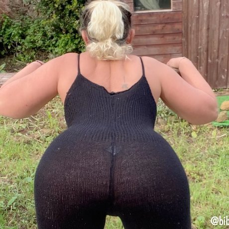 Sandra Maria Brook model nice pictures