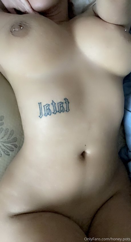 honey pots pornstar naked archive