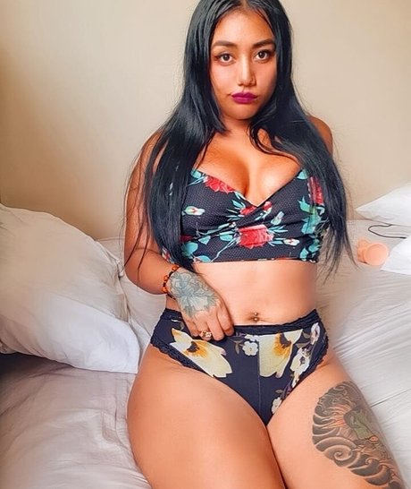 Adabella erotic pornstar pic