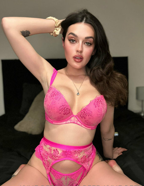 kyliereed art star img