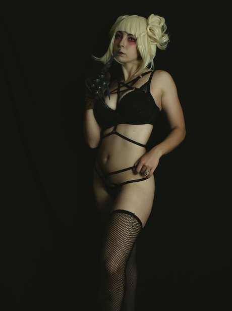 RhiCosplay star naked image