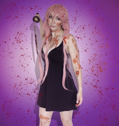 RhiCosplay model sex image