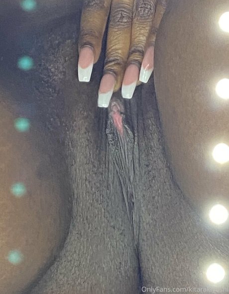 Kitara Kiyoshi nude pornstar pic