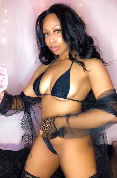 _Goddess Honey 777 nice actress image