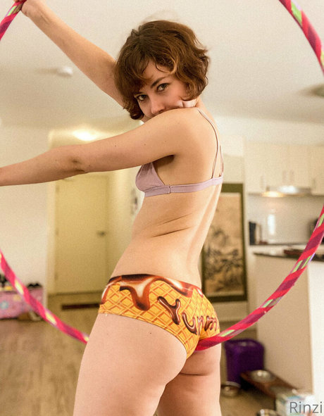 Rinzi art model photos