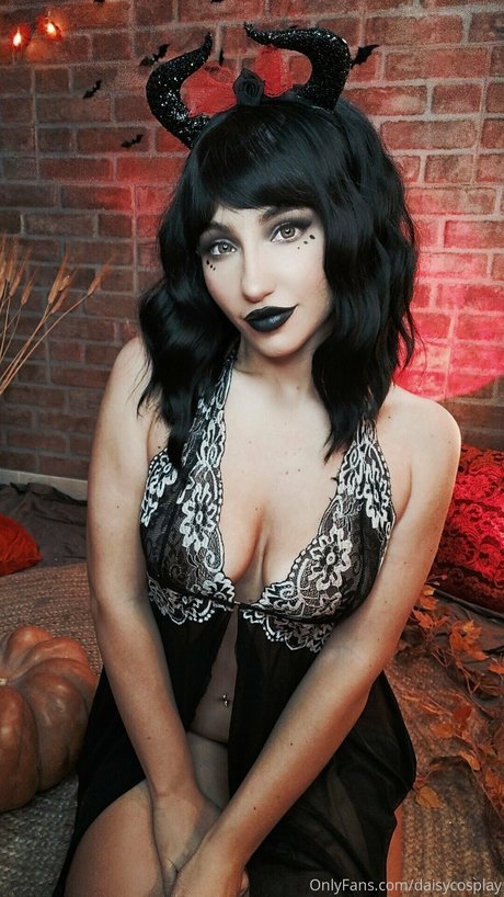 Daisyylewd exclusive star image