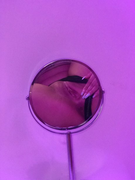 Madam Mystere model naked galleries