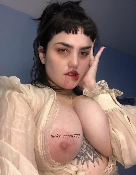 lucky seven777 star best pictures