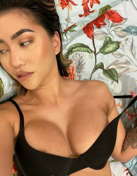 Rosemary Radeva beautiful model picture