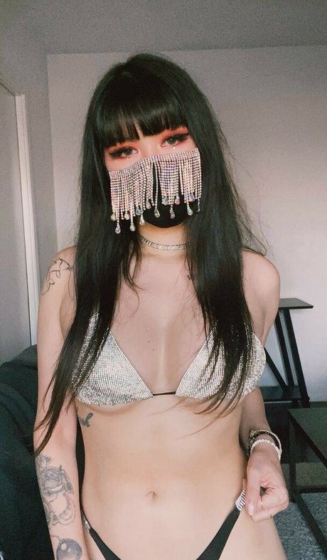 Momo Okimoto exclusive actress image