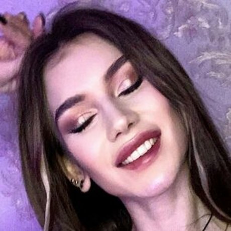 Holly Mur pornstar hd photos