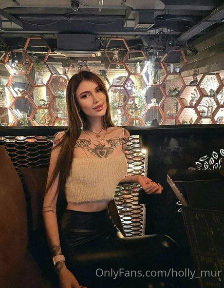 Holly Mur pornstar hd pictures