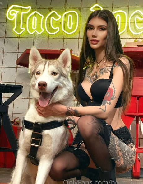 Holly Mur model sex galleries