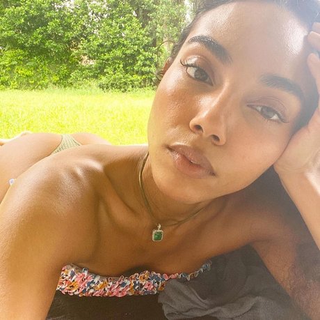 Sweet Lulu TV exclusive model image