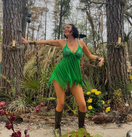 Starrysigh nude pornstar photos