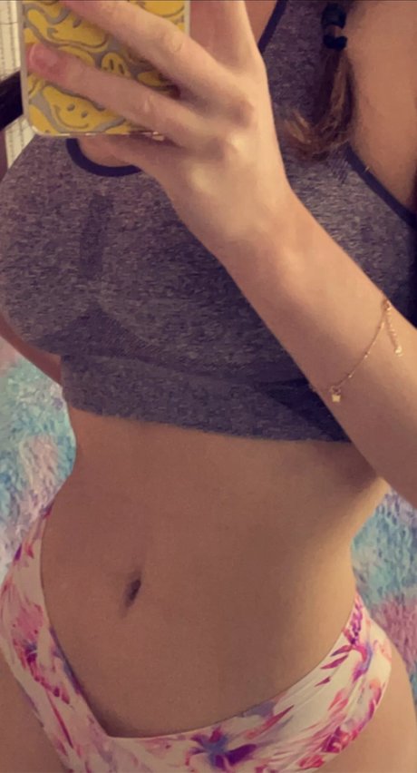 asian lesbians onlyfans xxx images