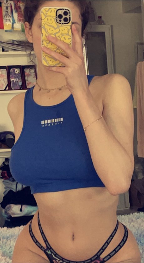 Claire Northfield nude model photo