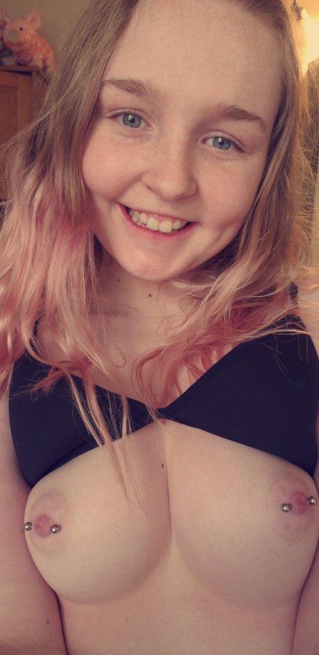 Slutnut Chestnut star hot pics