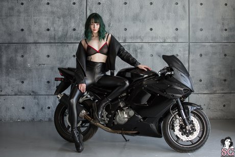 LISA BERRY pornstar nude photos