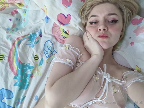 Velvet night top star images