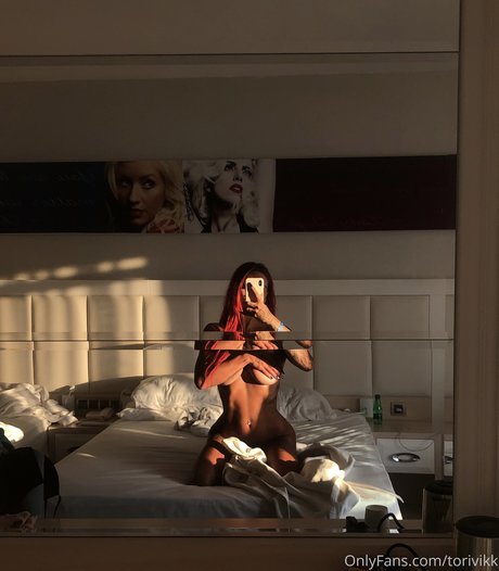 Tori Vikk star naked pictures