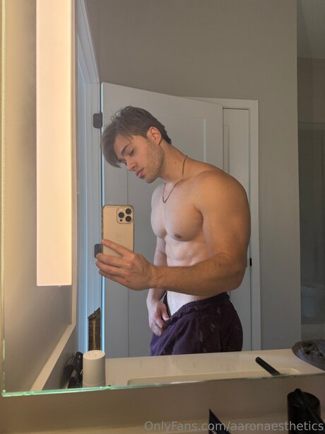 Aaronaesthetics sexy star pictures