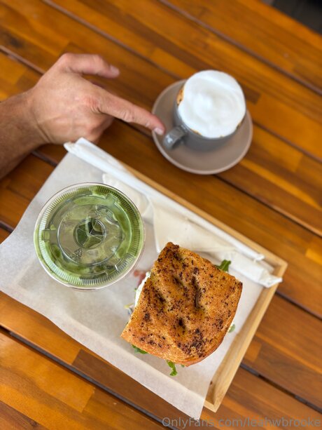 Leahwbrooke star top pictures